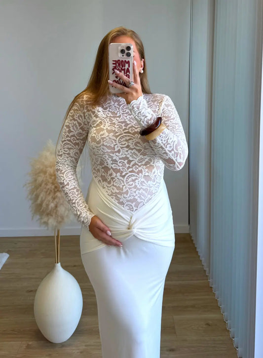 Robe-longue-de-grossesse-bi-matière-avec-dentelle-écru
