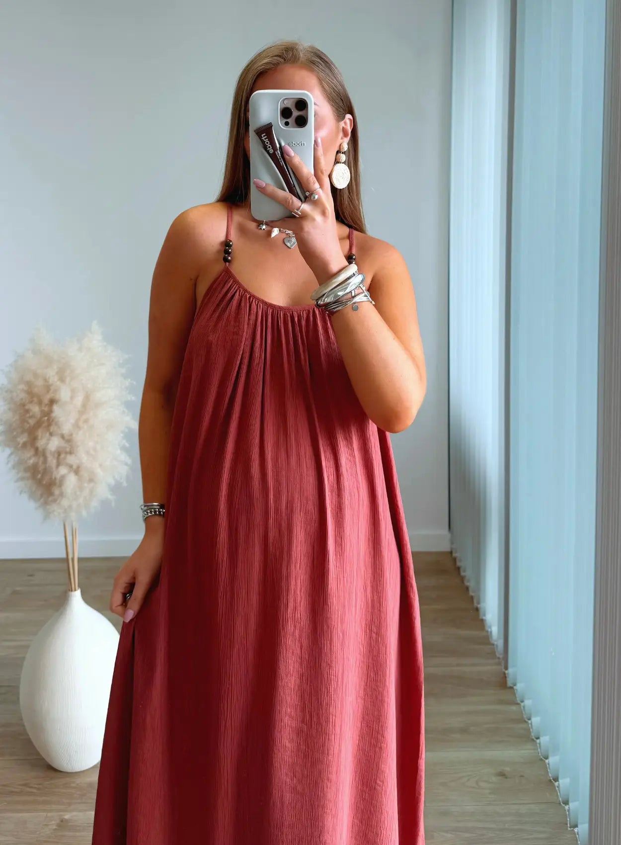 robe-longue-de-grossesse-terracota-en-lin-avec-perles