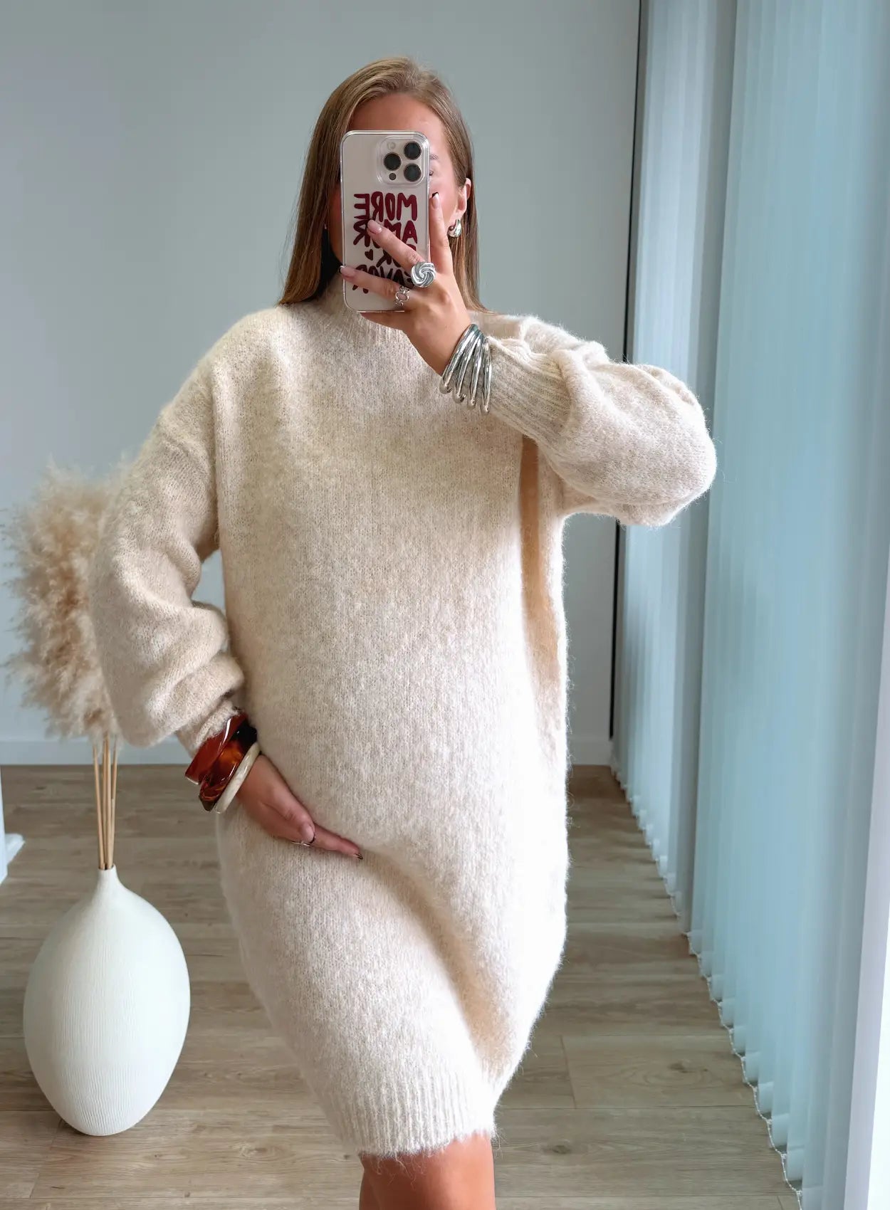 robe-pull-de-grossesse-en-maille-beige