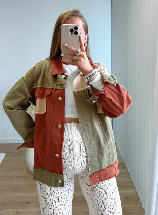 veste-chemise-légère-en-jean-couleur-terracota-kaki-et-beige