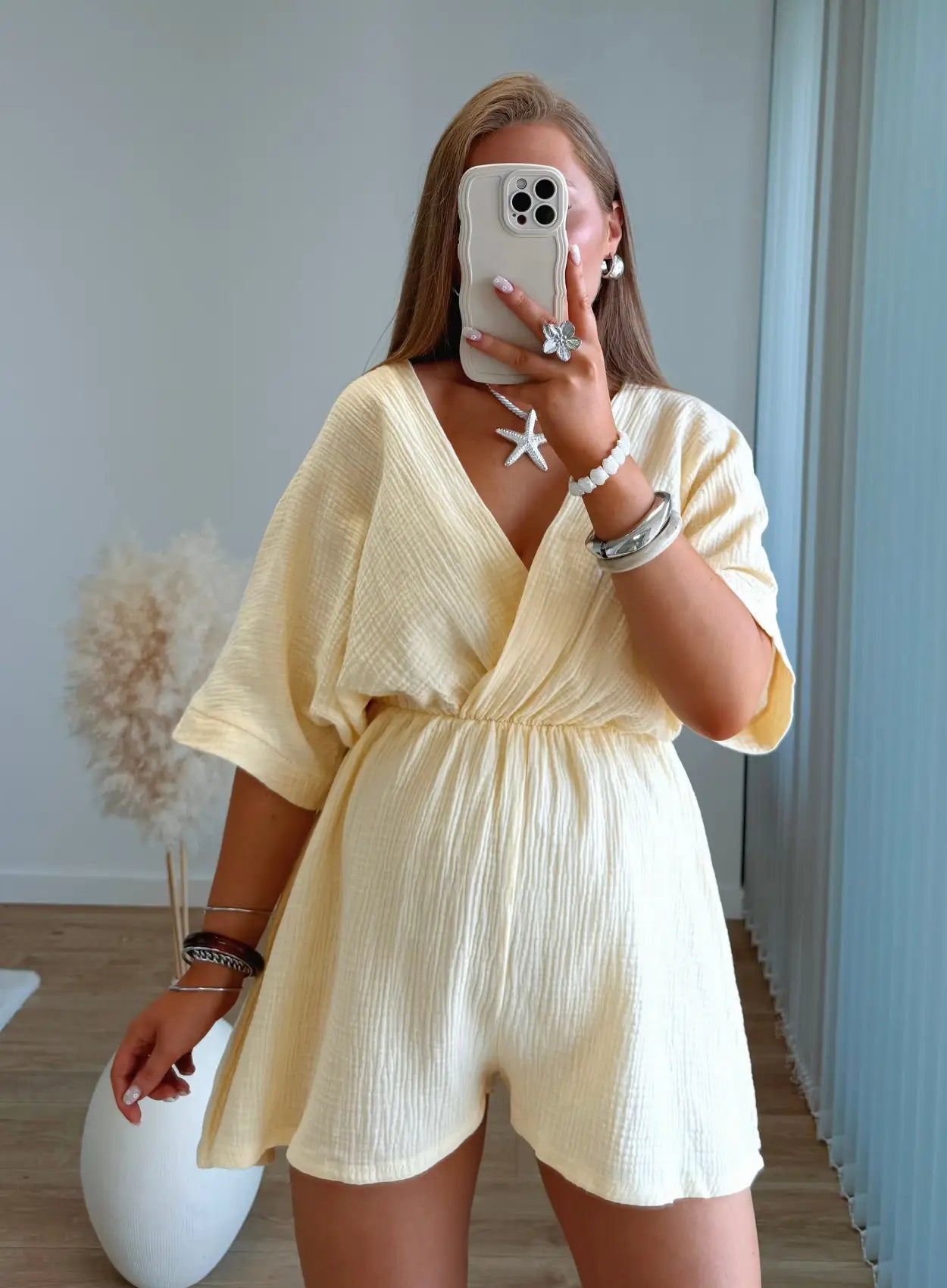 combishort-de-grossesse-en-gaze-de-coton-jaune-beurre