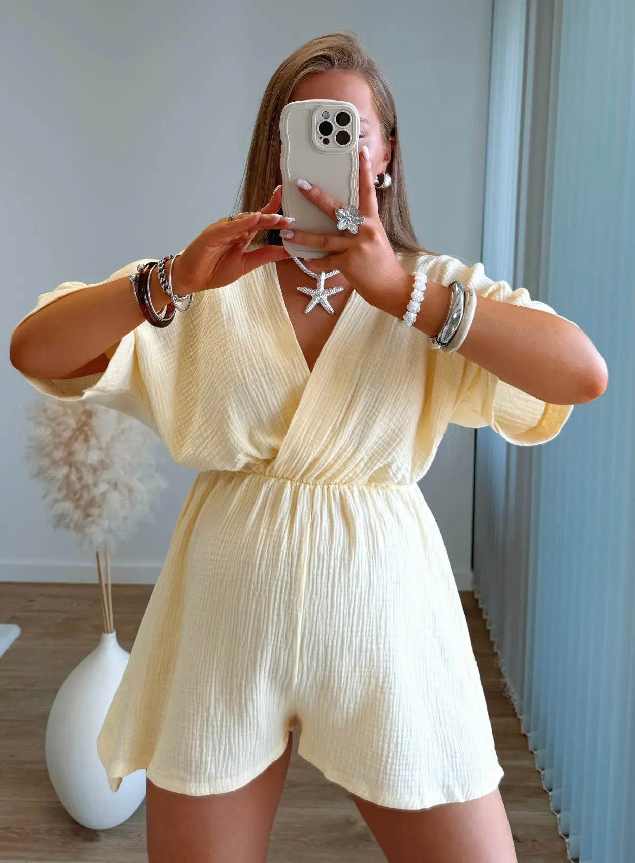 combishort-de-grossesse-en-gaze-de-coton-jaune-beurre