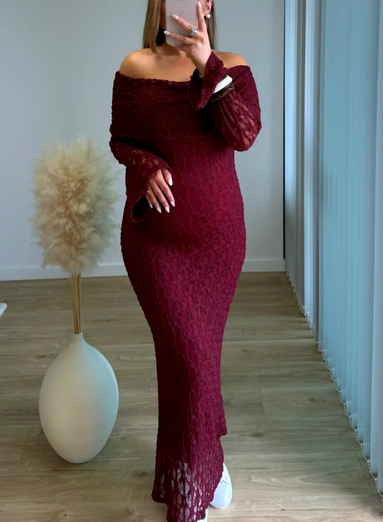 Robe-longue-de-grossesse-col-bardot-burgundy