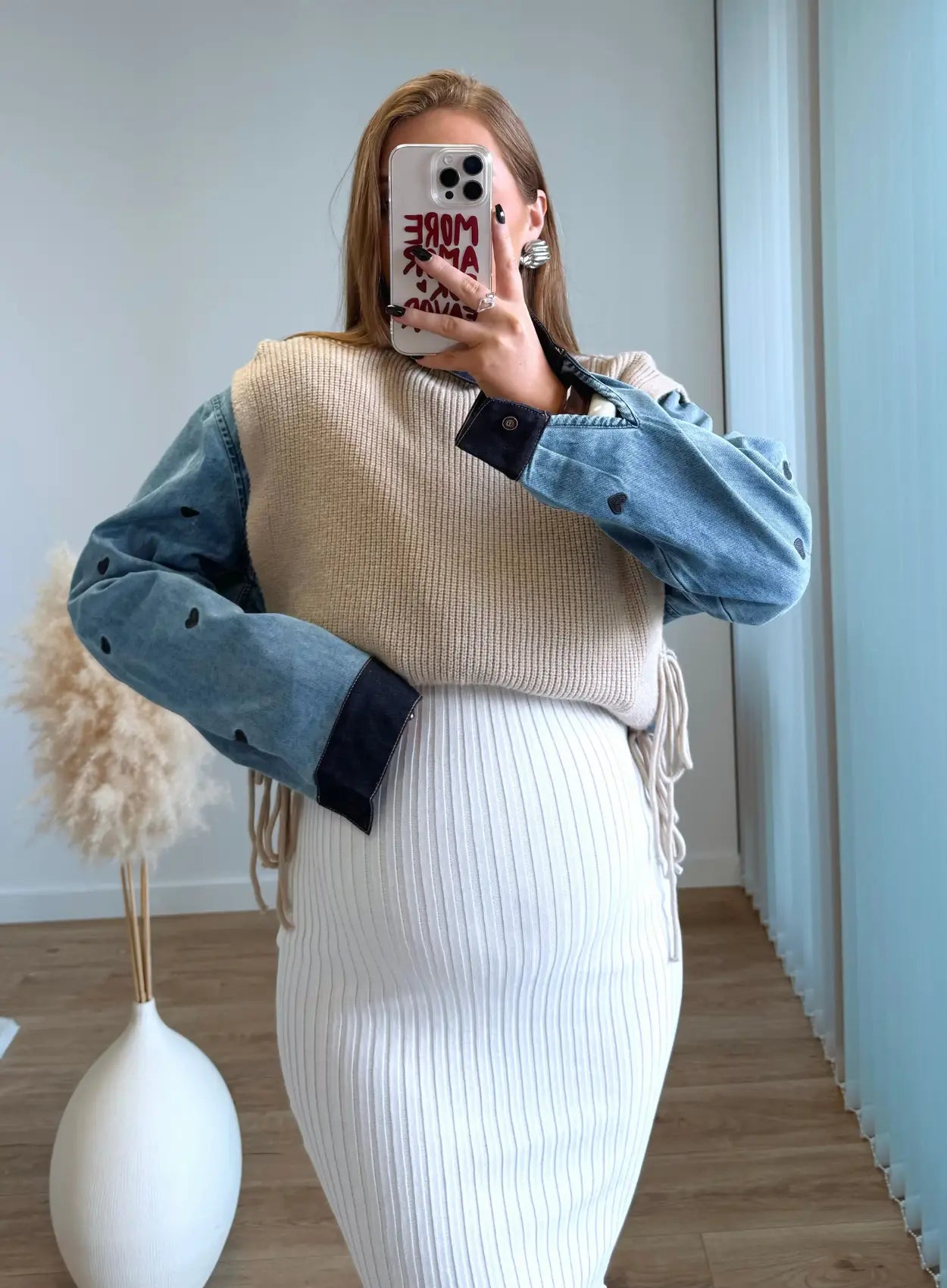 Pull-de-grossesse-tout-doux-sans-manches