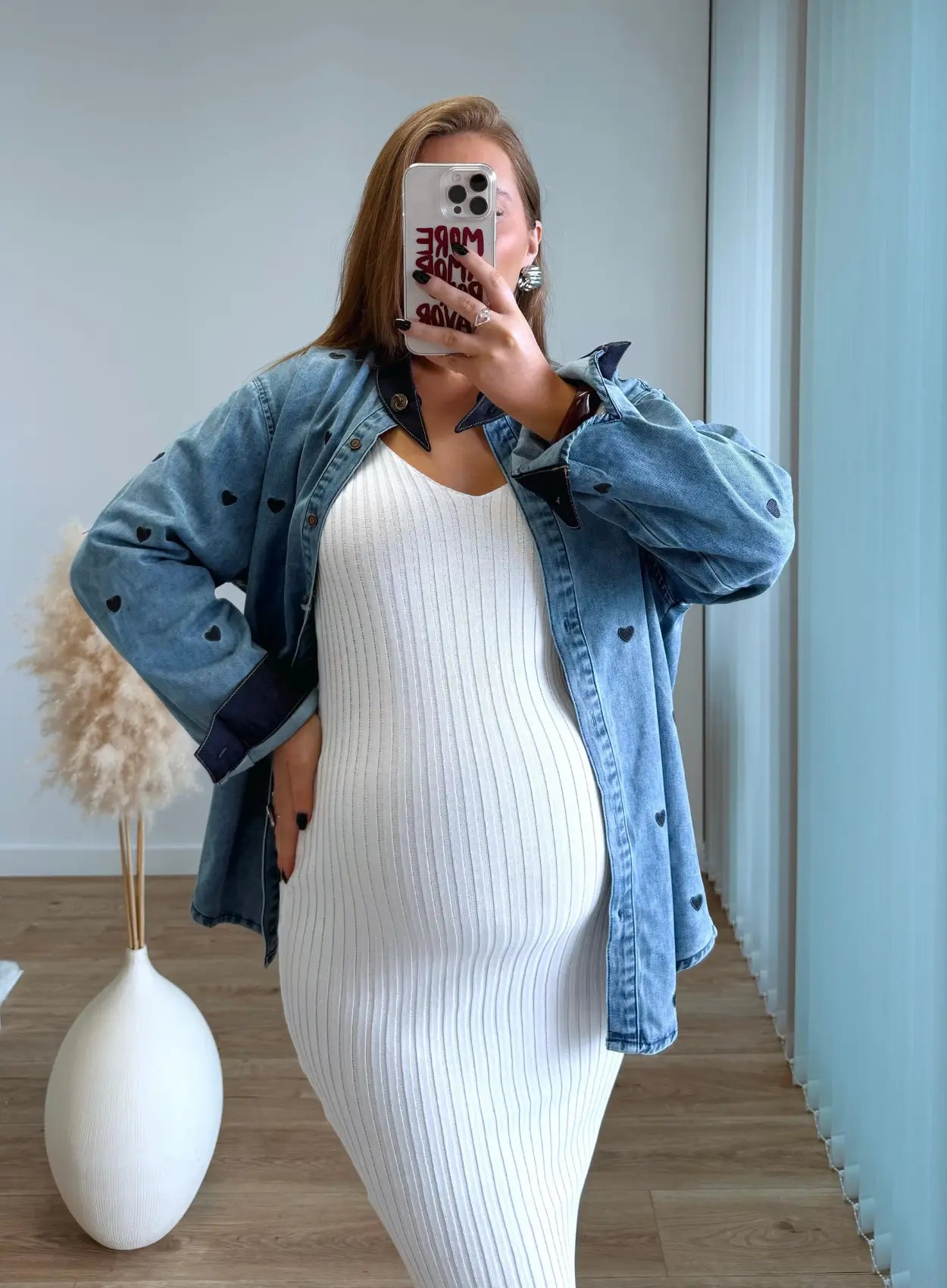 Chemise-de-grossesse-en-jean-brut-petits-coeurs