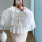 blouse-de-grossesse-et-allaitement-à-volants-blanche-à-nouer-sur-le-devant