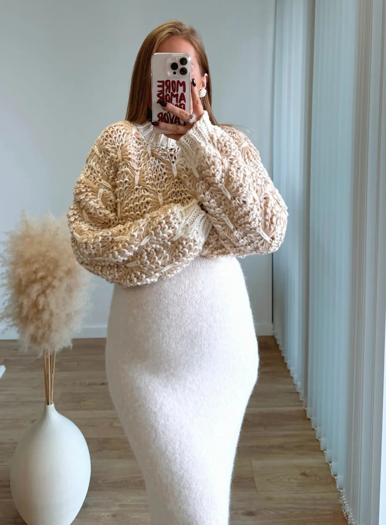 Jupe-de-grossesse-en-maille-beige