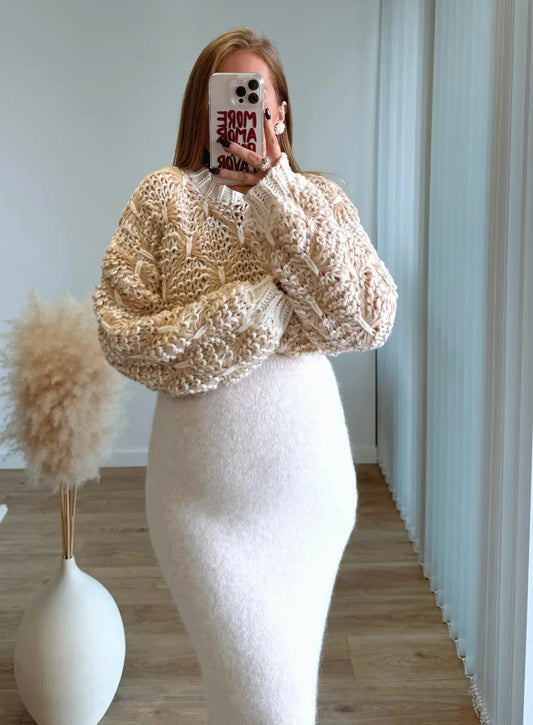 Jupe-de-grossesse-en-maille-beige