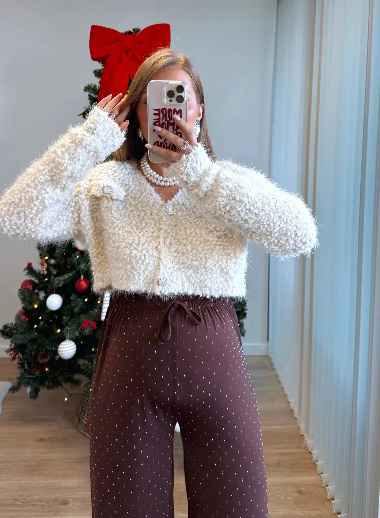 Pull-/-gilet-court-de-grossesse-en-maille