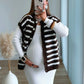 pull-gilet-sans-manches-à-rayures-blanches-et-marron