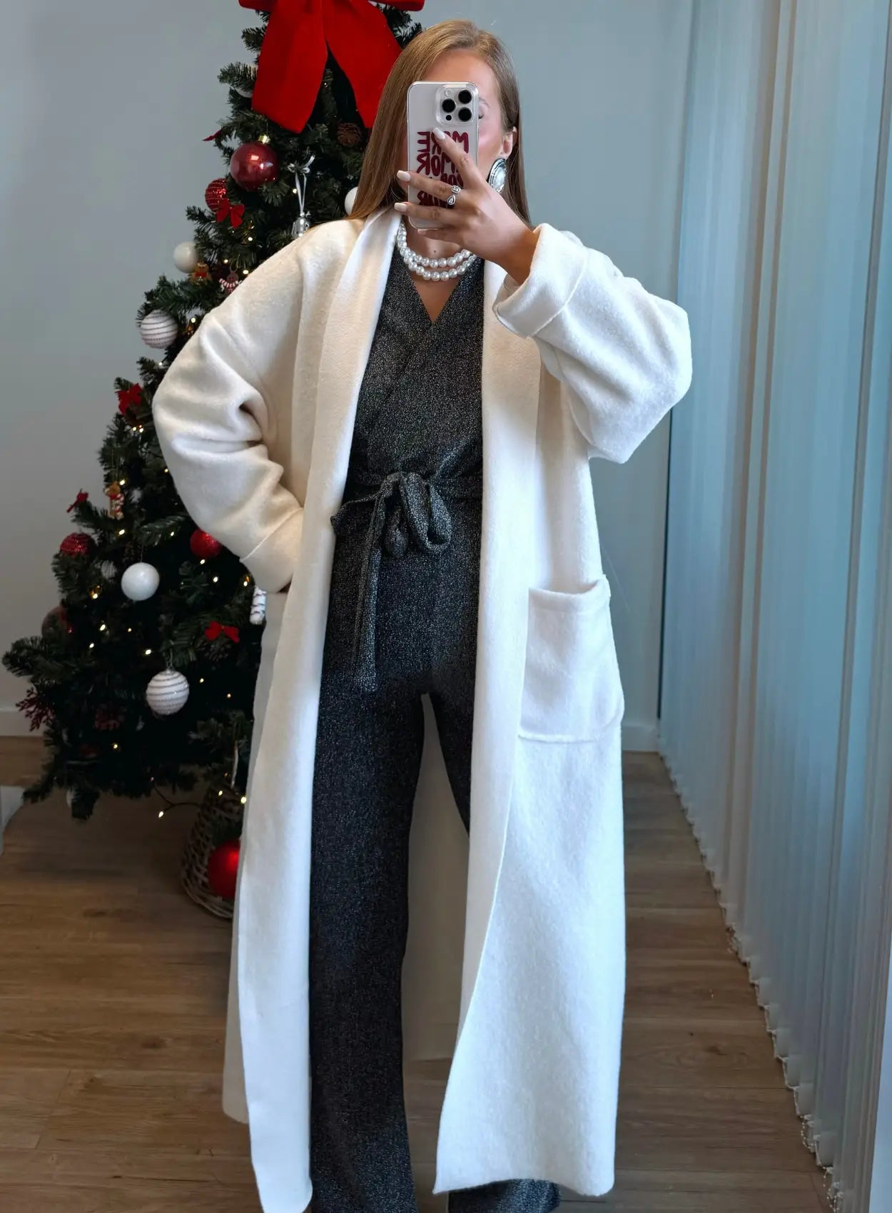 Manteau-de-grossesse-blanc-crème-en-maille