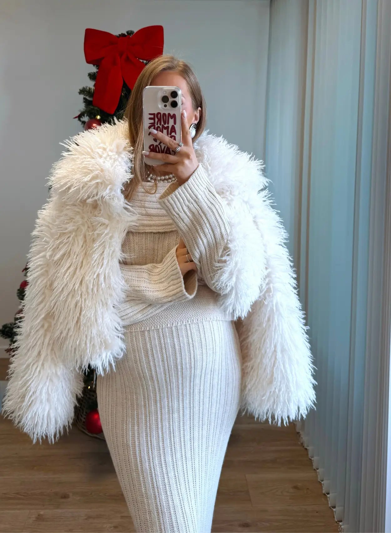 Ensemble-de-grossesse-en-maille-beige