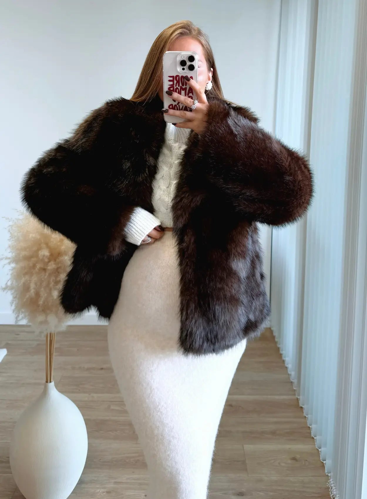 Manteau-de-grossesse-en-fausse-fourrure-marron