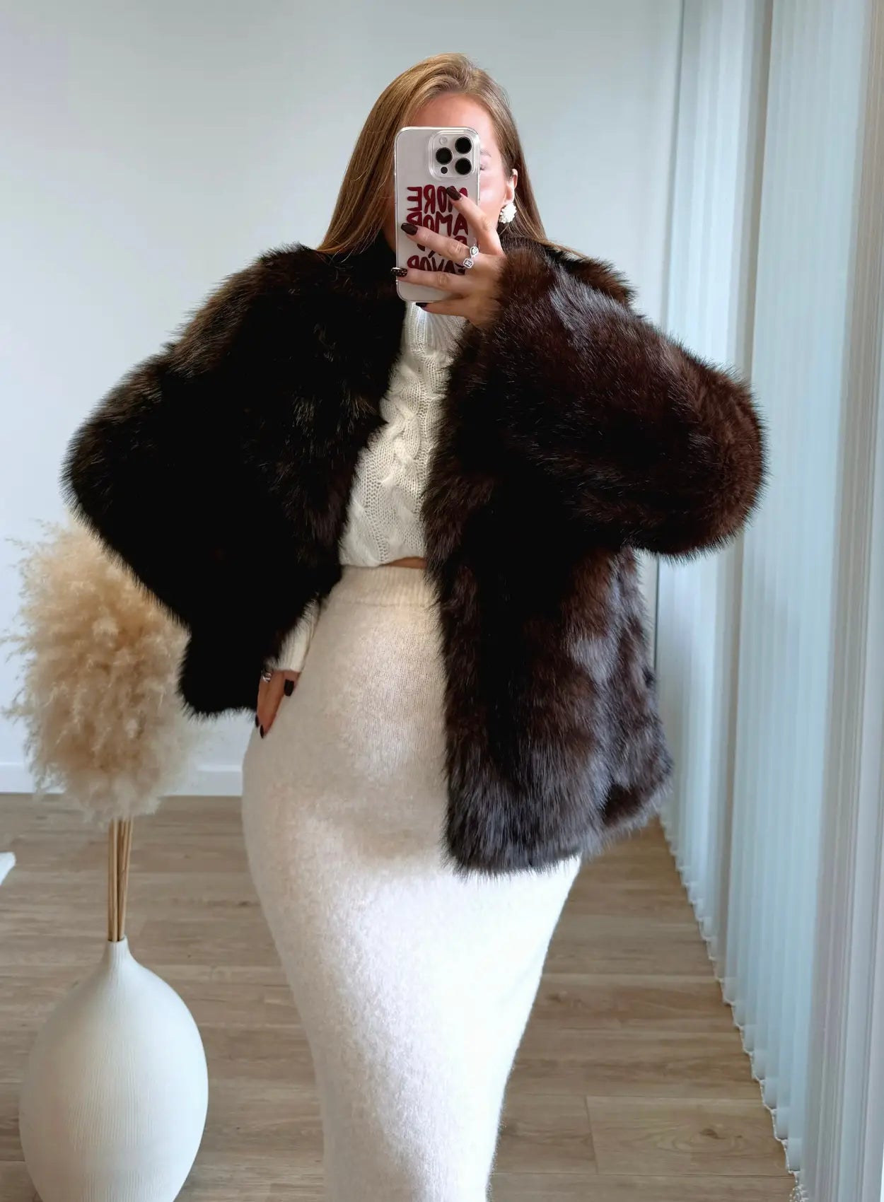 Pull-de-grossesse-en-maille-torsadé-blanc