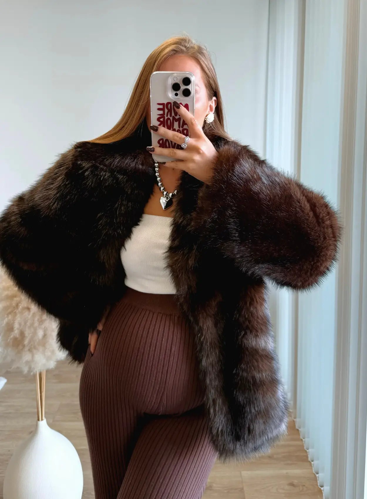 Pantalon-de-grossesse-côtelé-chocolat