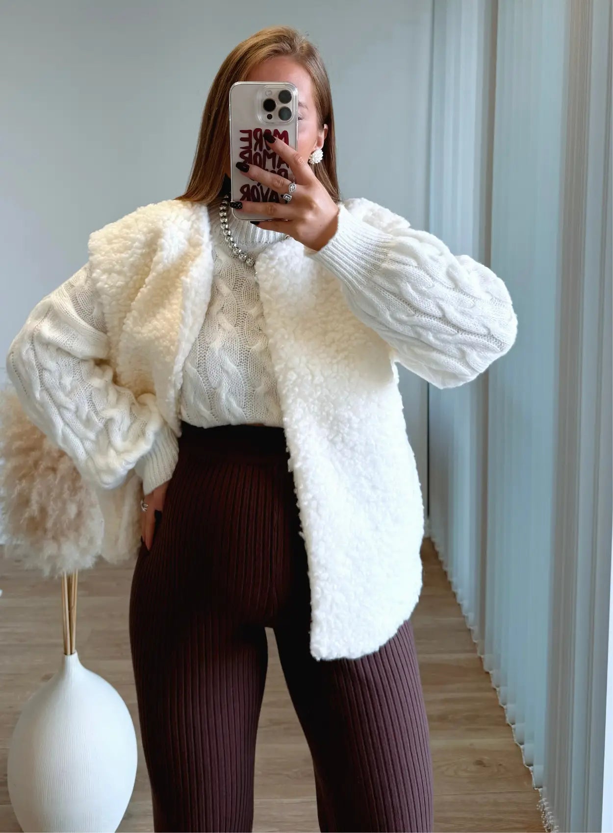 Pantalon-de-grossesse-côtelé-chocolat