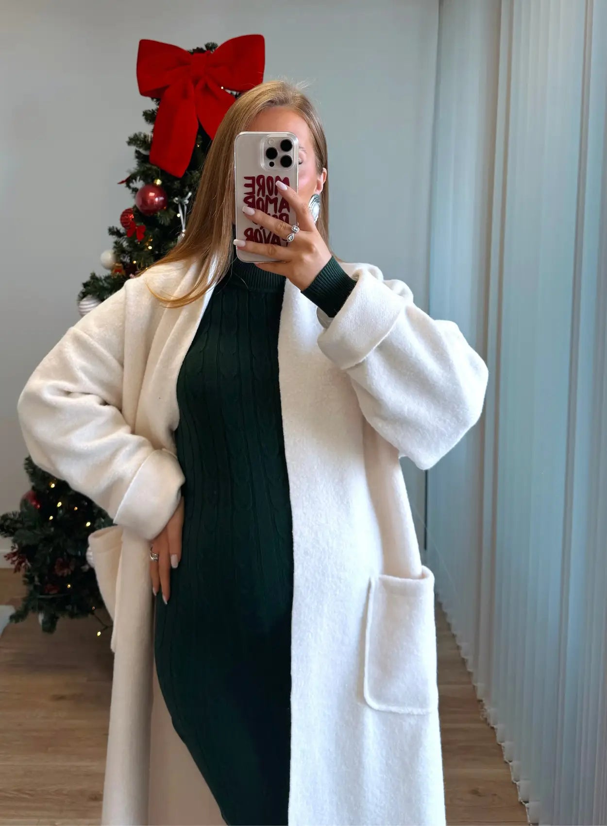 Manteau-de-grossesse-blanc-crème-en-maille