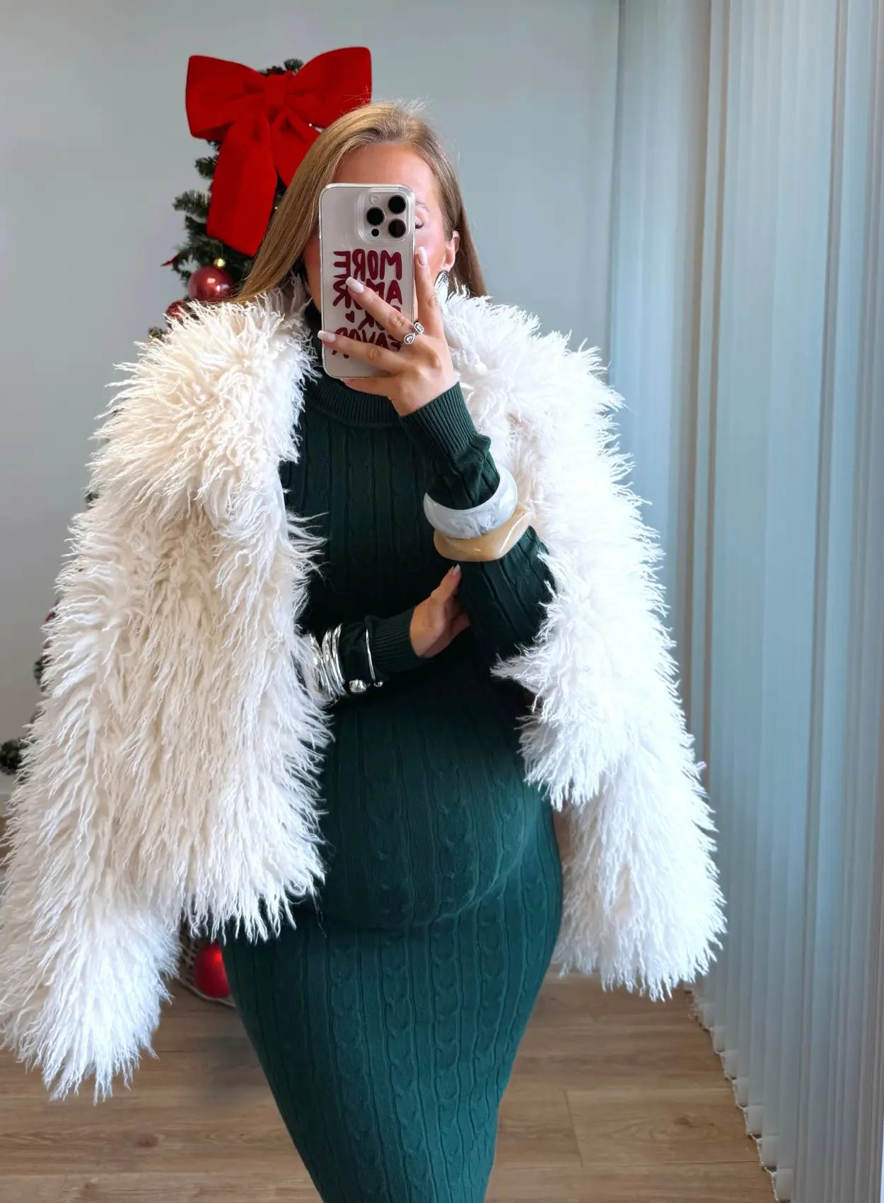 Robe-mi-longue-de-grossesse-torsadée-vert-sapin