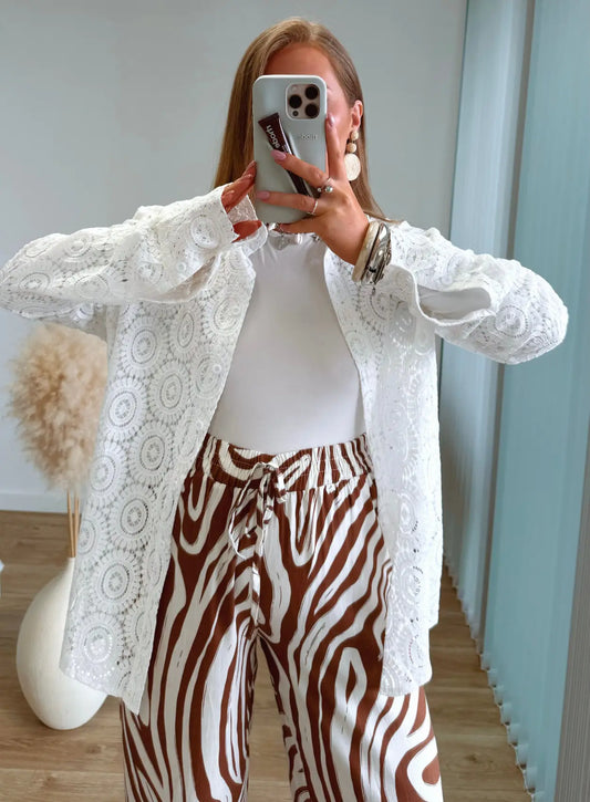 chemise-de-grossesse-en-crochet-dentelle-blanche-manches-longues