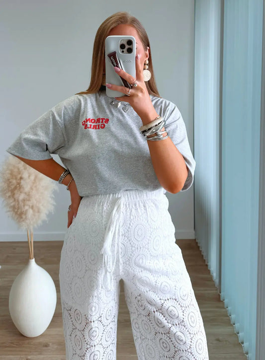 teeshirt-de-grossesse-gris-avec-ecritures-rouges