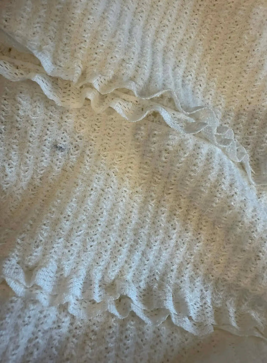 Robe-courte-de-grossesse-blanche-côtelée