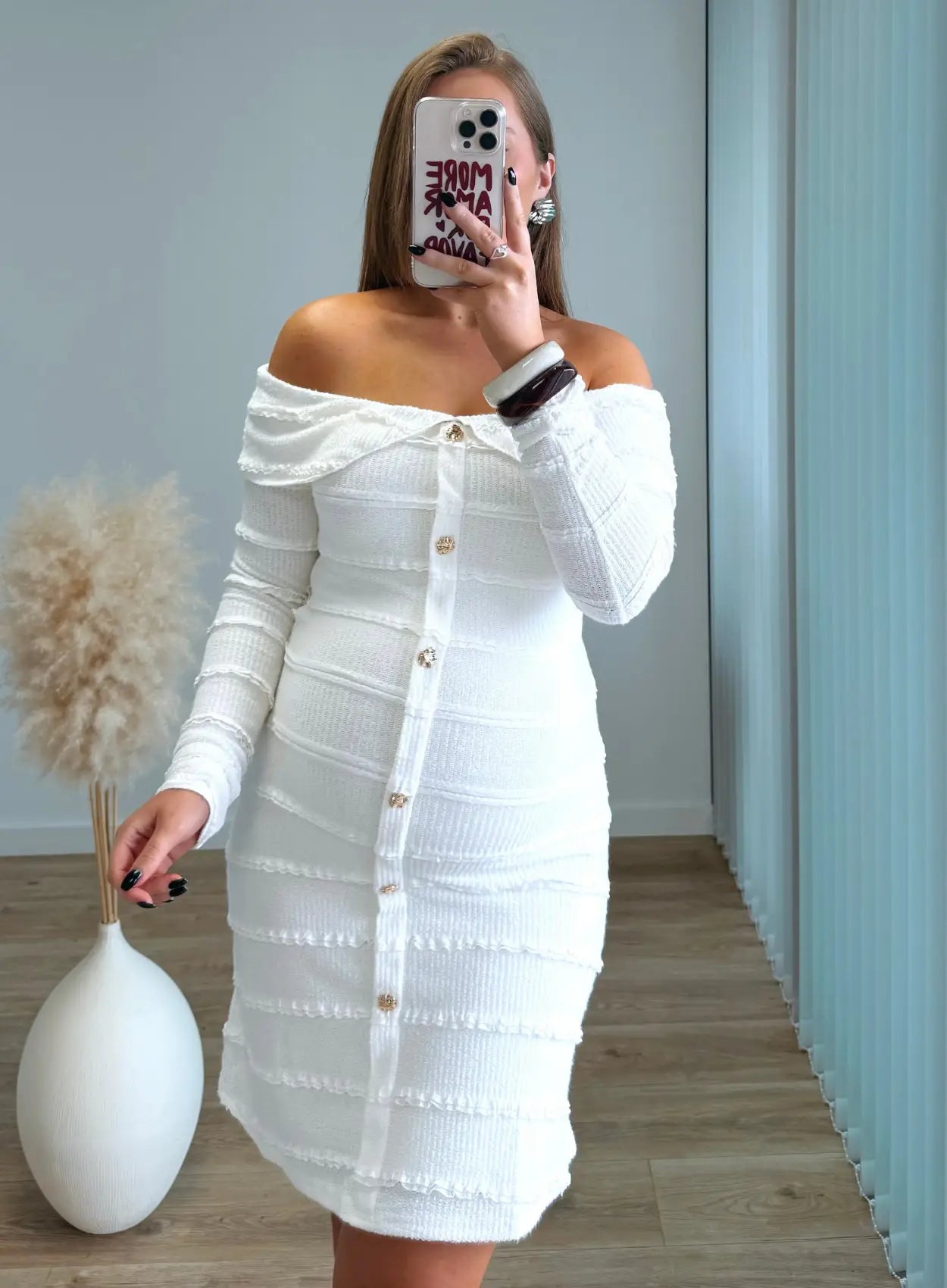 Robe-courte-de-grossesse-blanche-côtelée