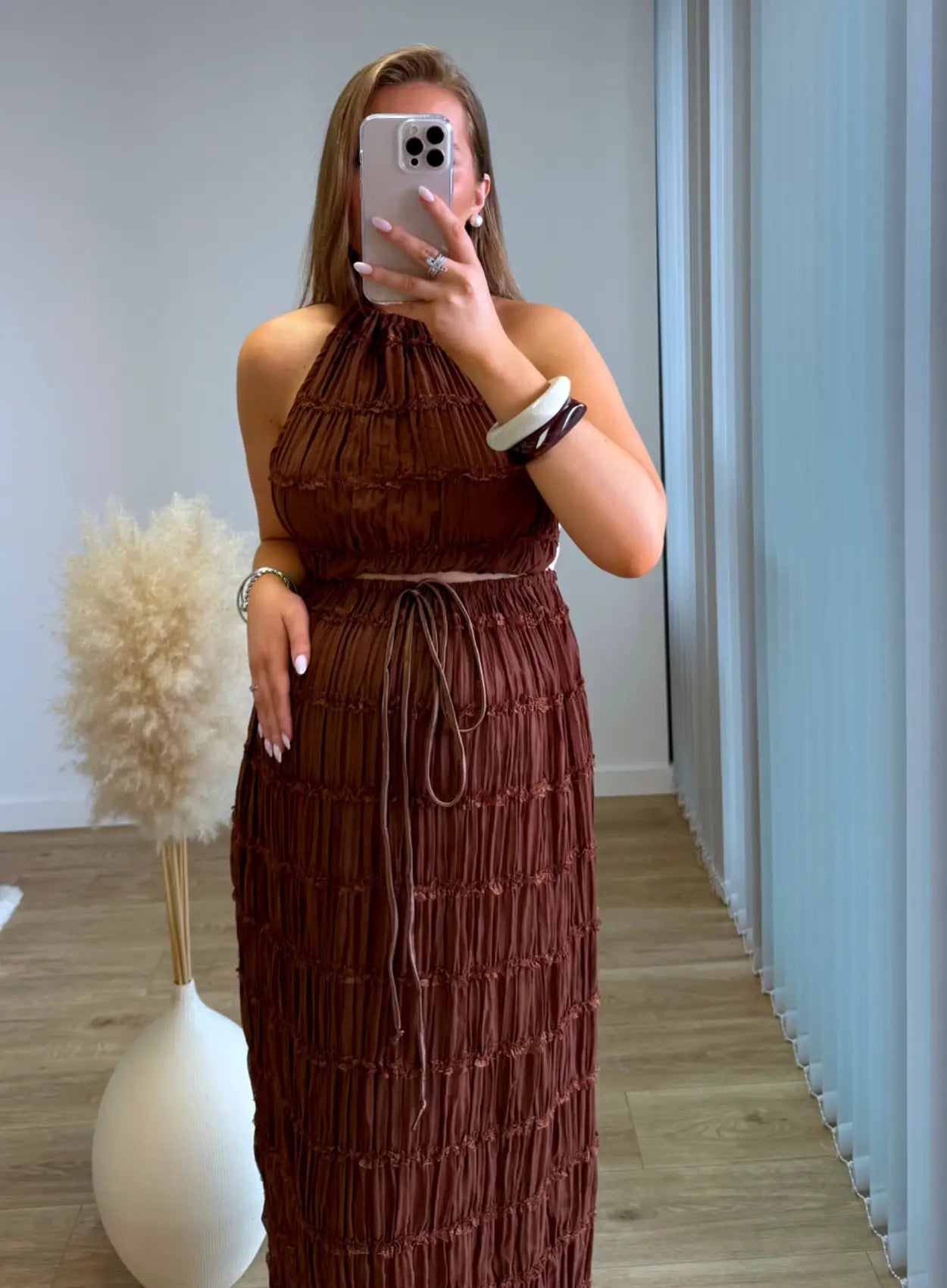 Ensemble-de-grossesse-gauffree-top-et-jupe-marron