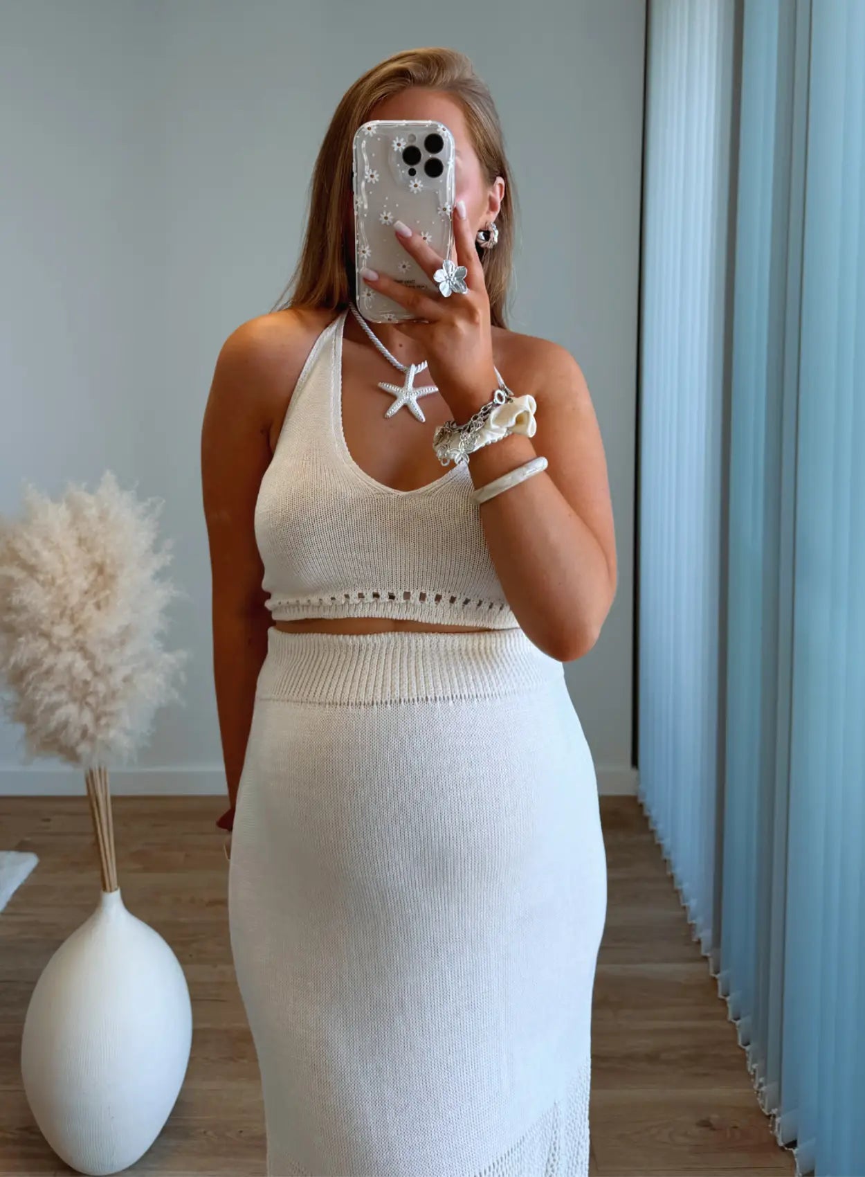 ensemble-de-grossesse-top-et-jupe-en-maille-beige