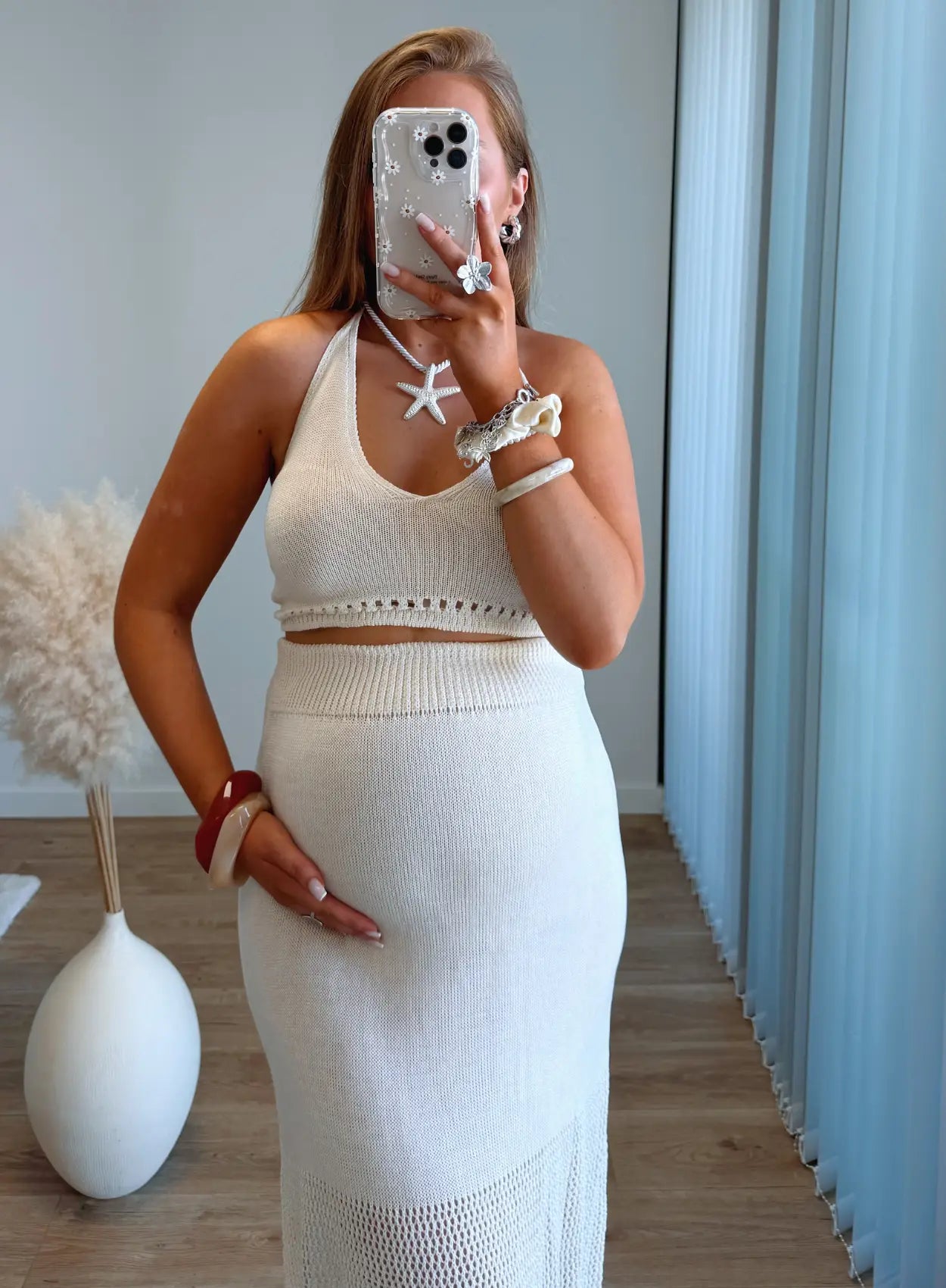 ensemble-de-grossesse-top-et-jupe-en-maille-beige