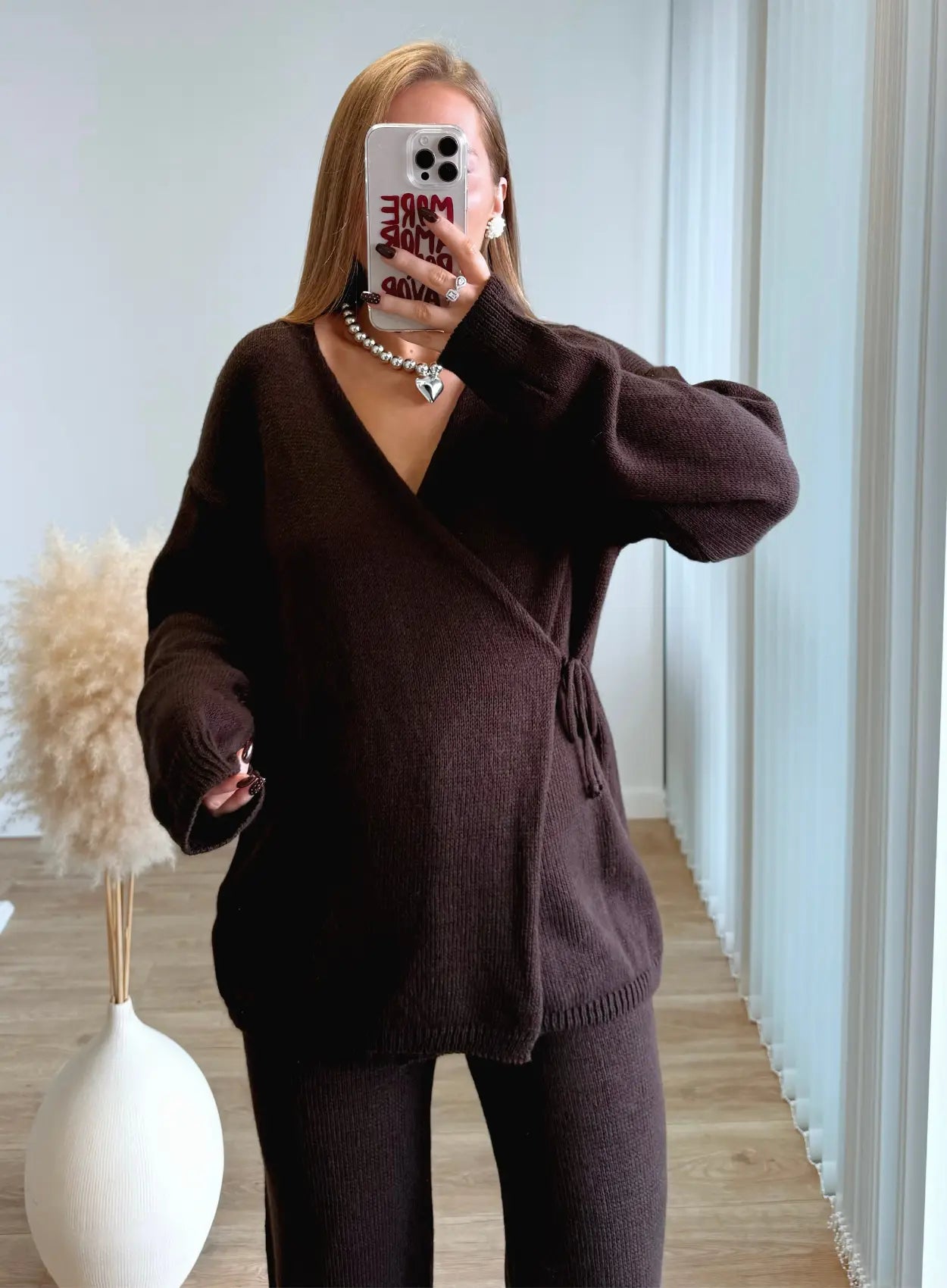 Ensemble-kimono-de-grossesse-en-maille-chocolat