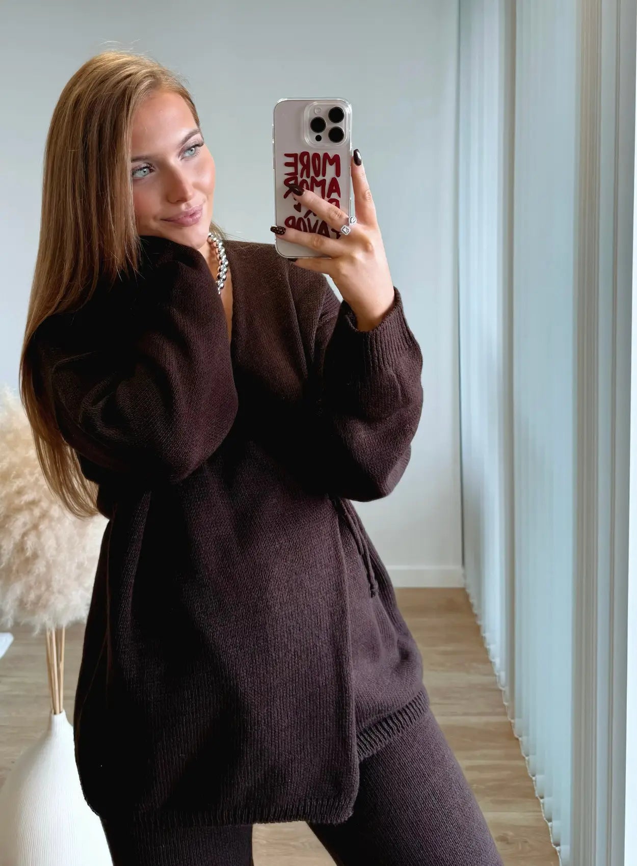 Ensemble-kimono-de-grossesse-en-maille-chocolat