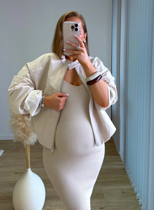 Veste-bomber-de-grossesse-en-lin-beige
