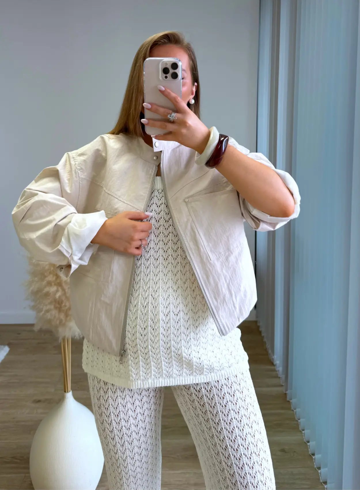 Top-bustier-de-grossesse-en-crochet-crème 