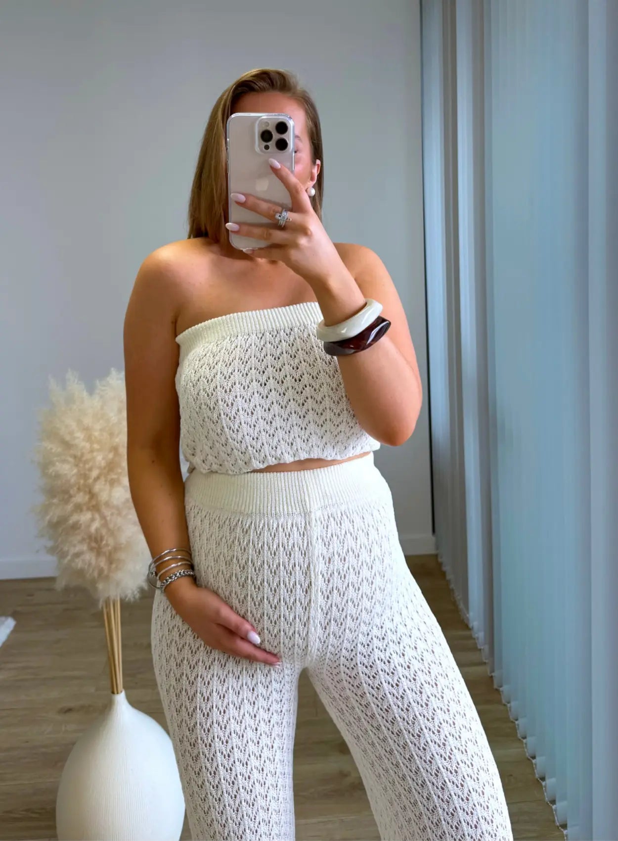 Top-bustier-de-grossesse-en-crochet-crème 