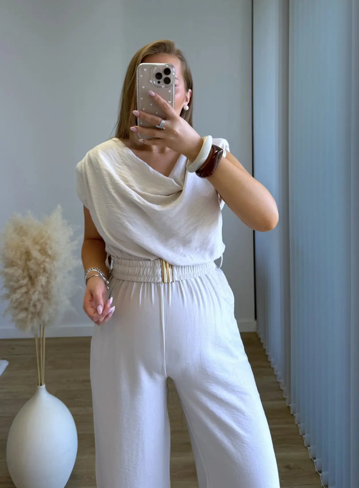 Combinaison-de-grossesse-en-lin-beige