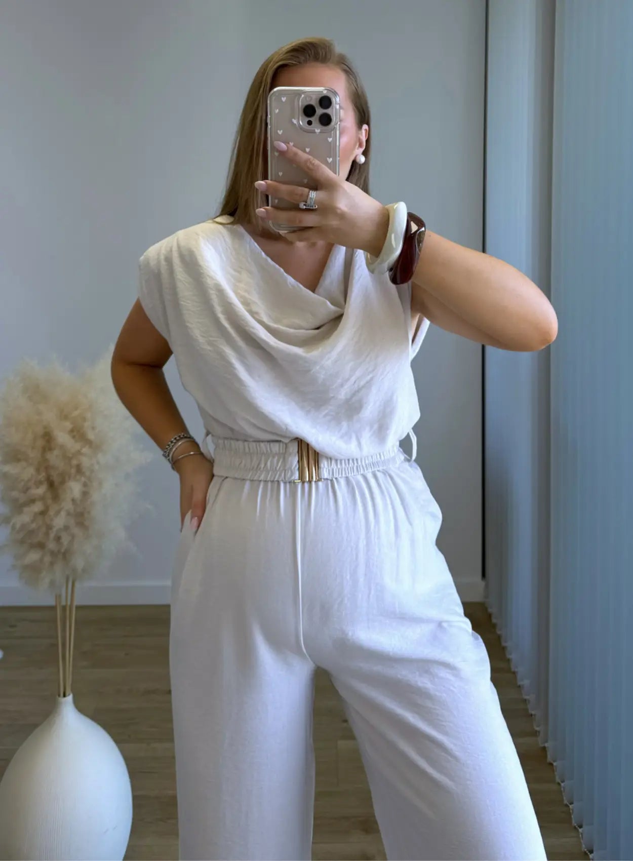 Combinaison-de-grossesse-en-lin-beige