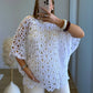 Poncho-ajouré-de-grossesse-en-crochet-blanc
