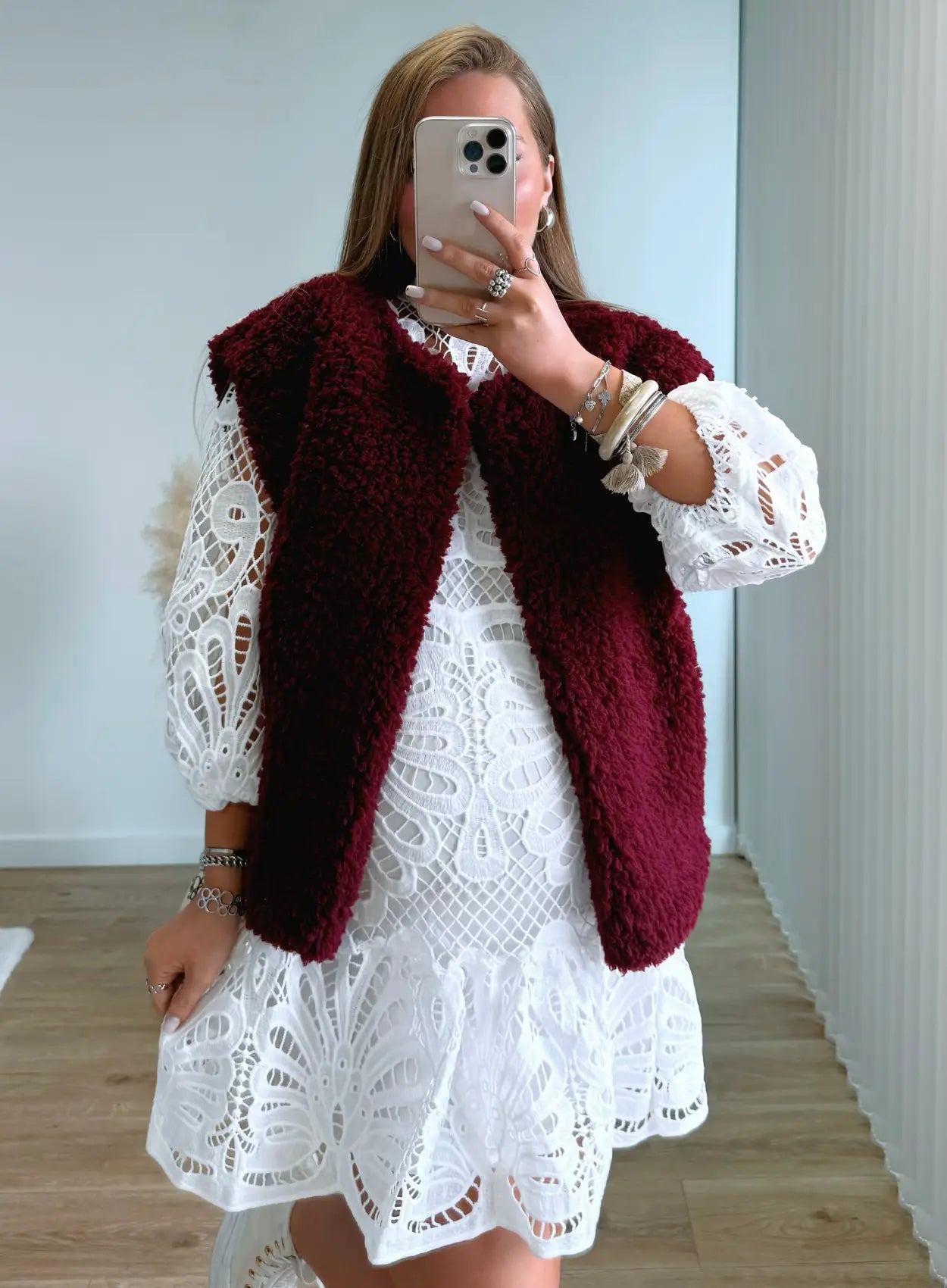 gilet-de-grossesse-en-moumoute-burgundy-sans-manches