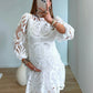 robe-courte-de-grossesse-blanche-en-dentelle-et-volants