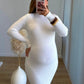  Robe-mi-longue-de-grossesse-en-maille-douce-blanche