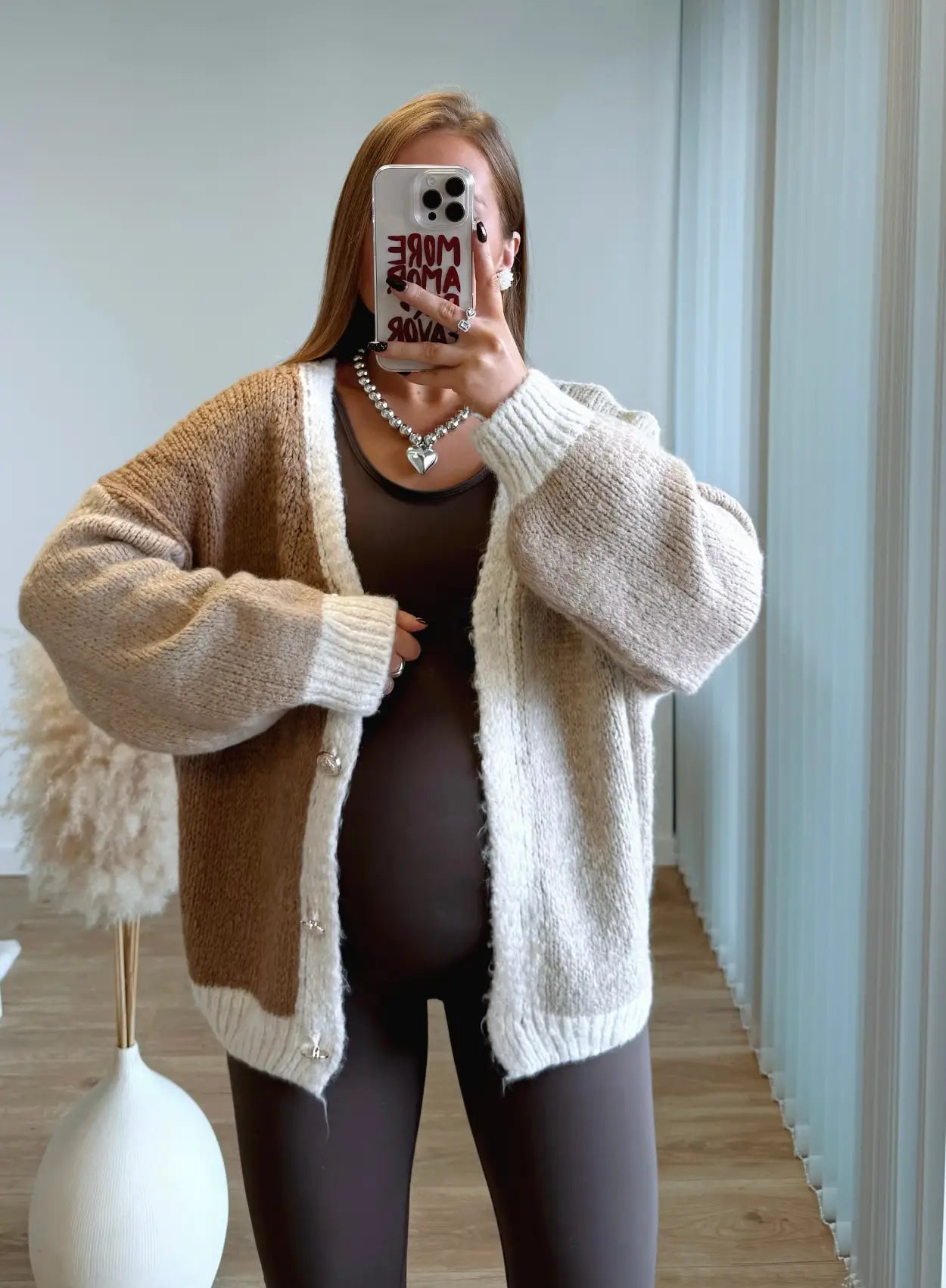 Gilet-de-grossesse-douceur-extrême-bicolore-beige