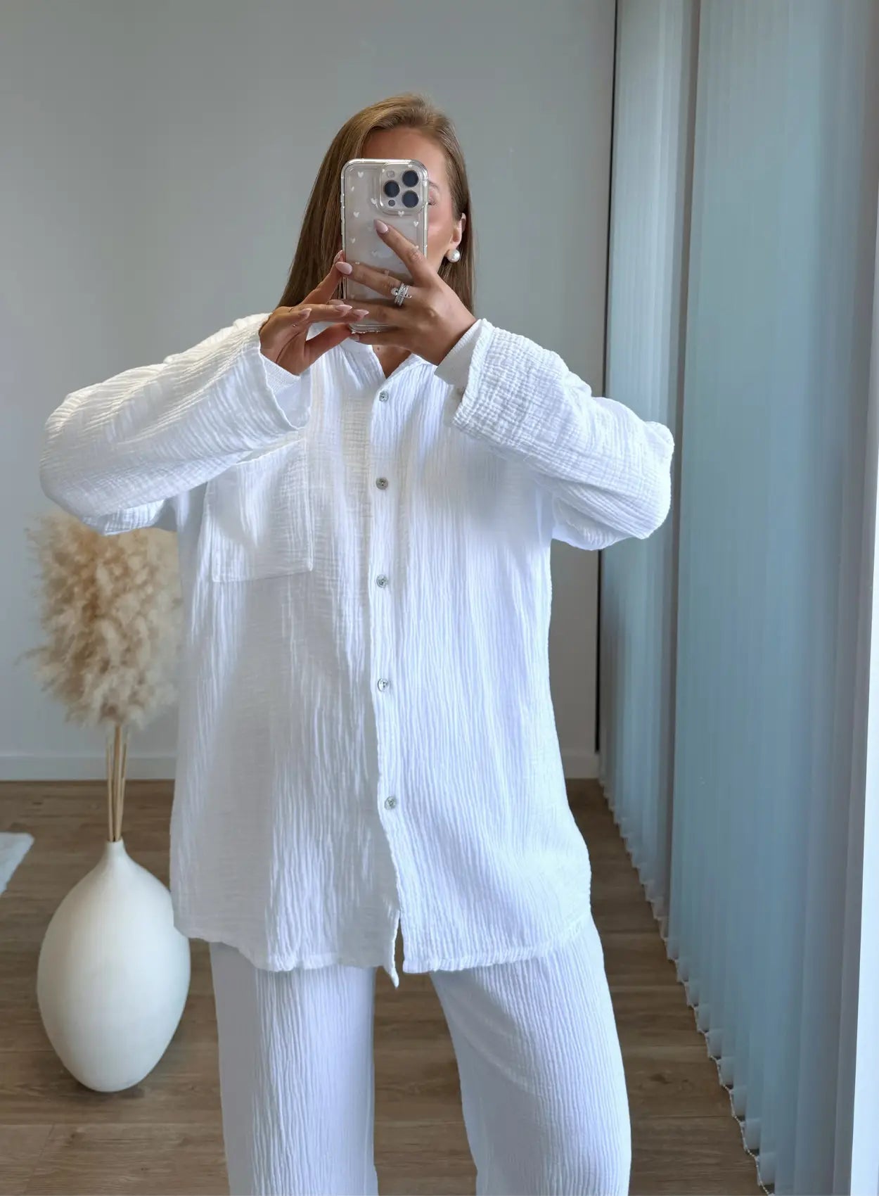 Chemise-de-grossesse-blanche-en-gaze-de-coton