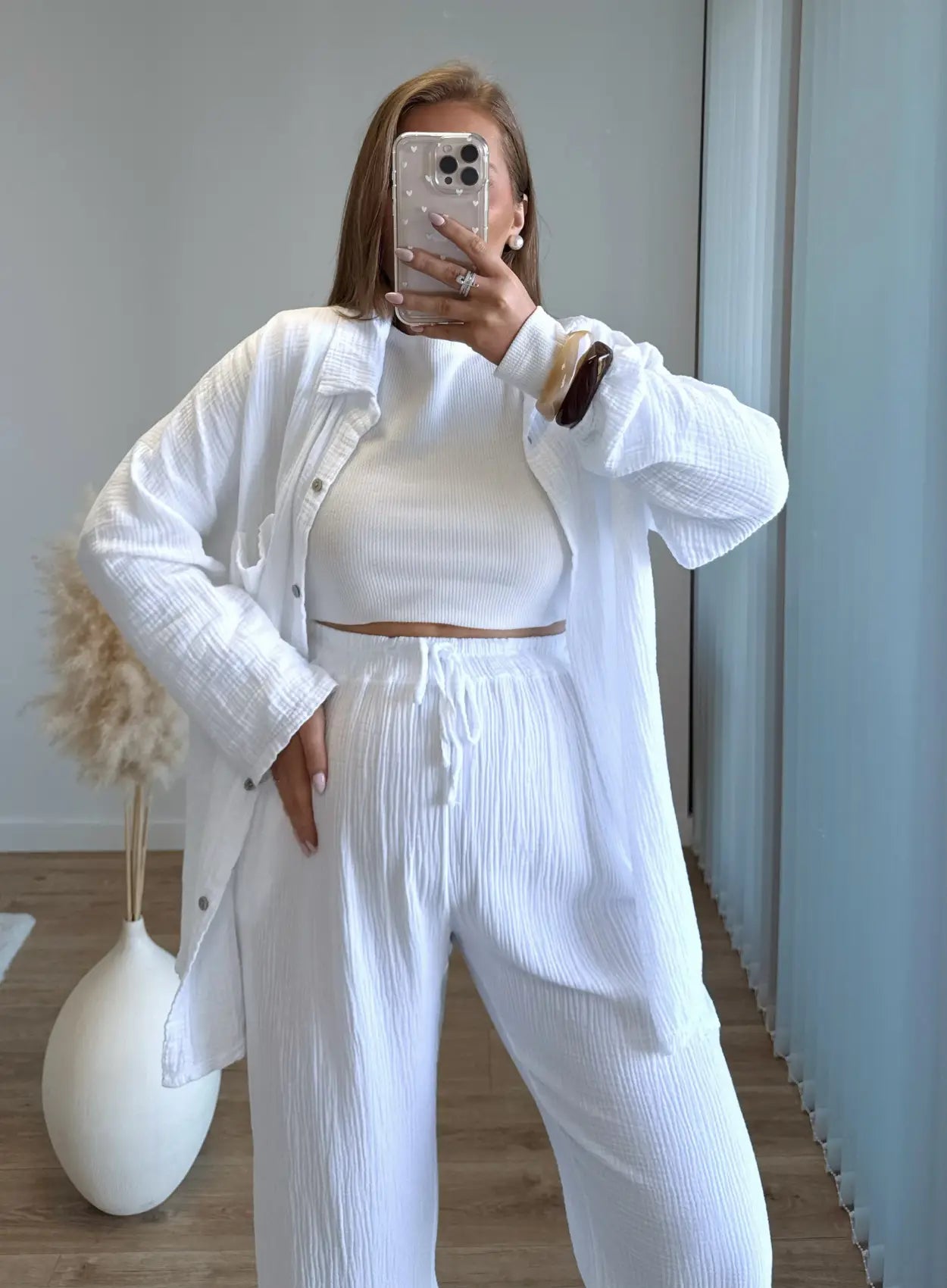 Chemise-de-grossesse-blanche-en-gaze-de-coton