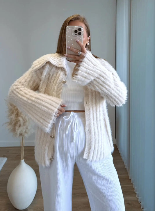 Gilet-de-grossesse-douceur-extrême-avec-col