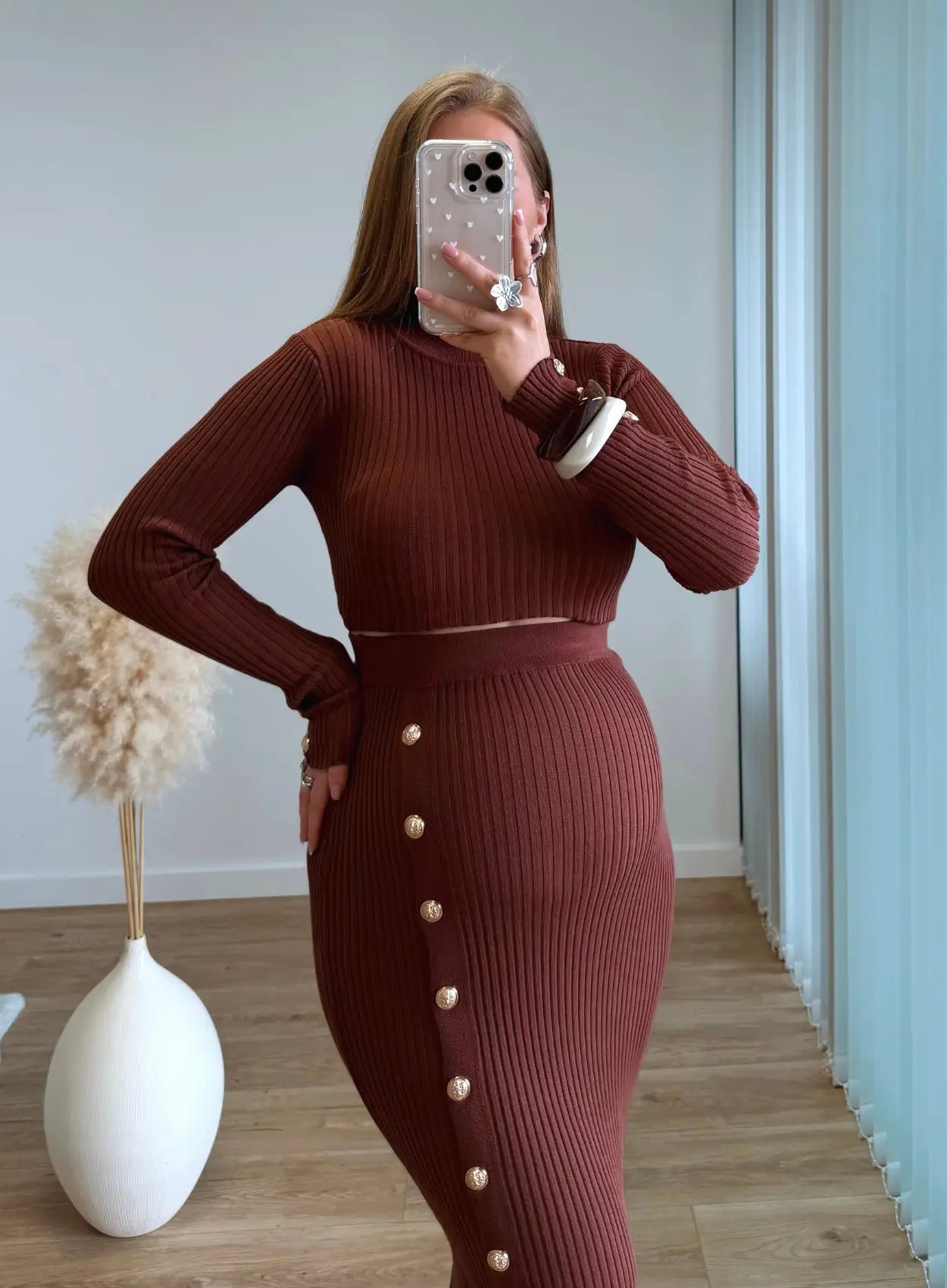 Ensemble-de-grossesse-en-maille-chocolat