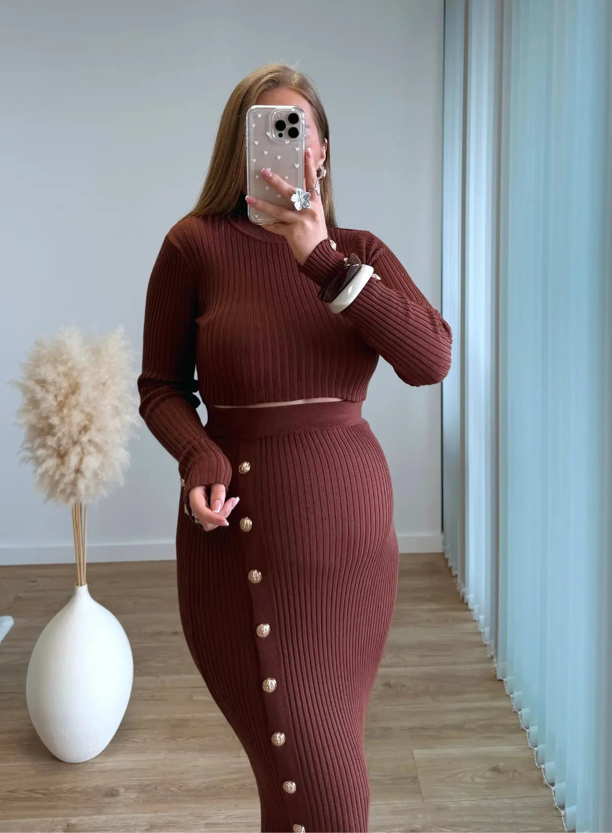 Ensemble-de-grossesse-en-maille-chocolat