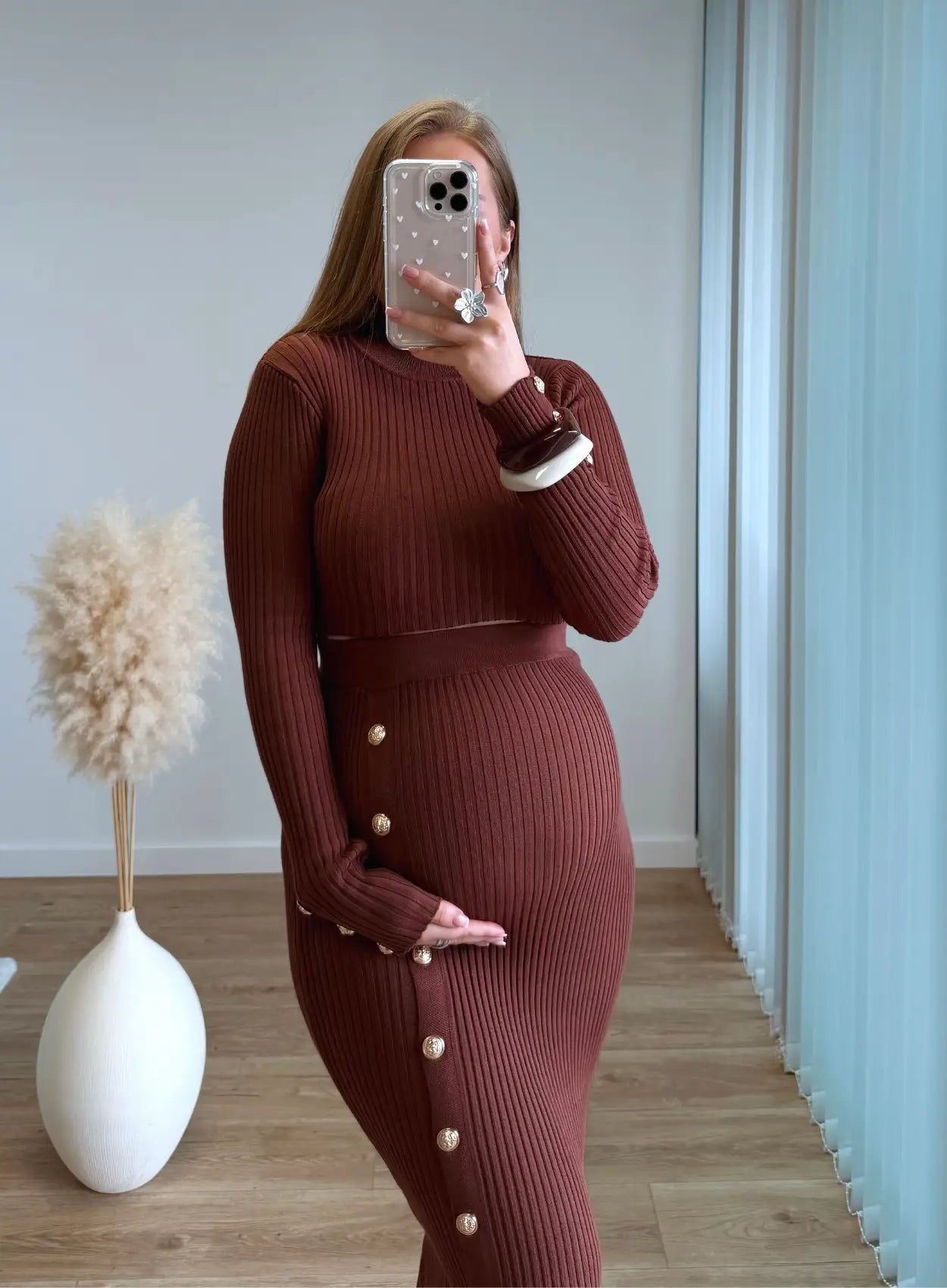 Ensemble-de-grossesse-en-maille-chocolat