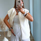 veste-de-grossesse-sans-manches-en-moumoute-blanche