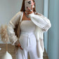 gilet-de-grossesse-en-maille-beige-blanc-et-marron