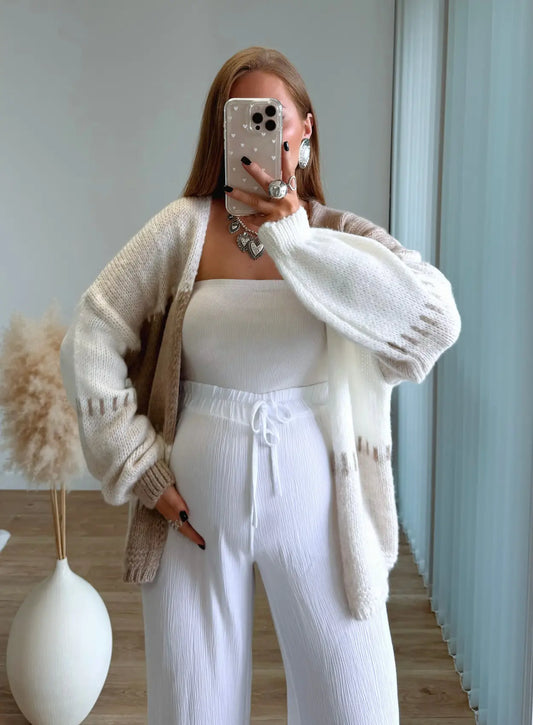 gilet-de-grossesse-en-maille-beige-blanc-et-marron